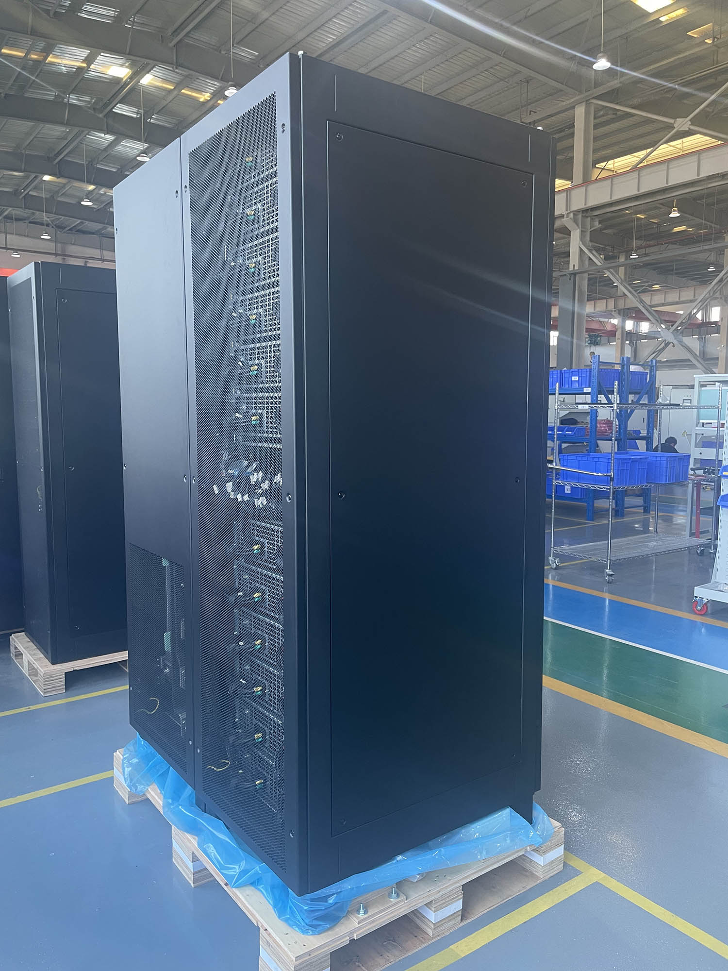 Online uninterruptible power supply UPS Tower UPS 200-600KVA